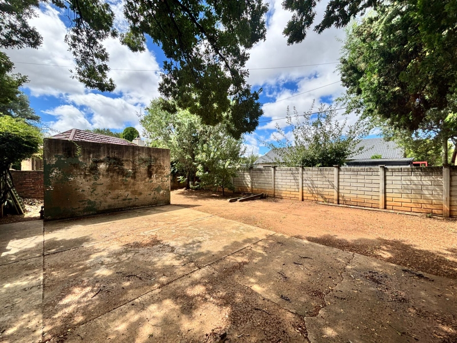 4 Bedroom Property for Sale in La Hoff North West